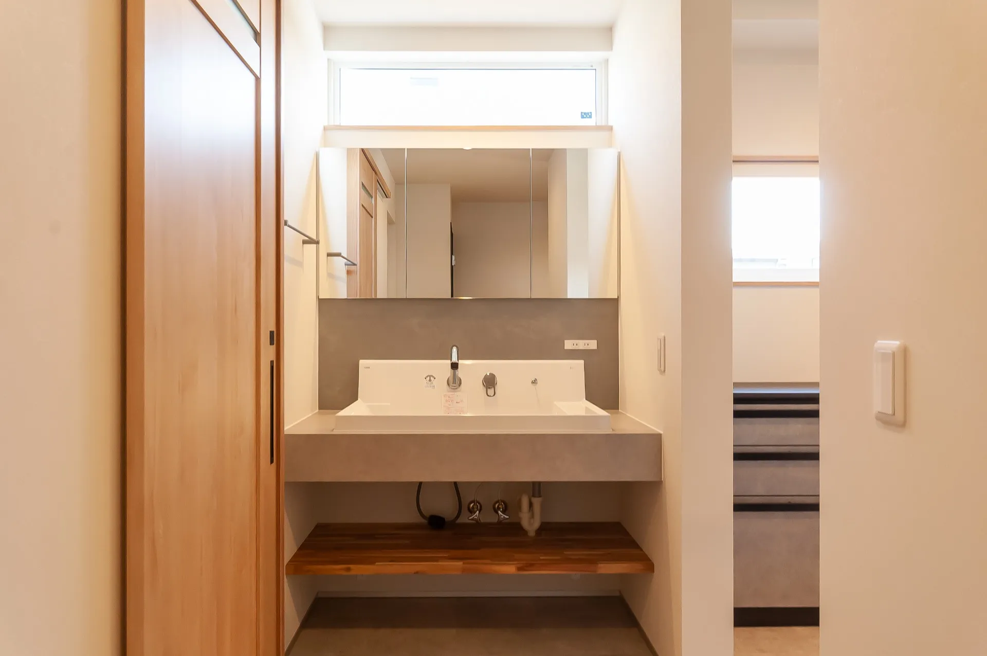 1階洗面スペース